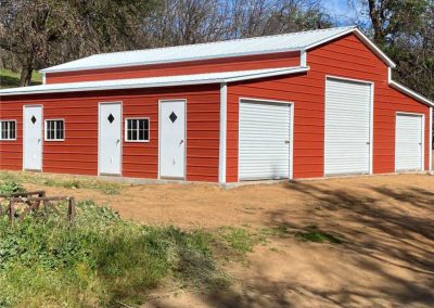 metal and steel barn builders