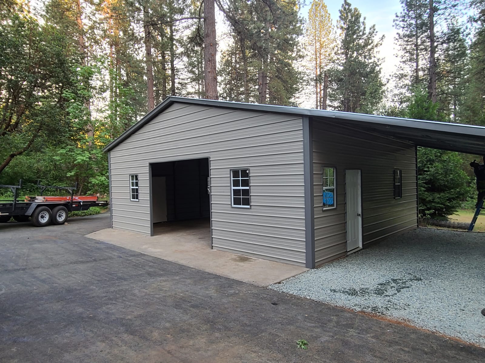 a-frame horizontal metal building